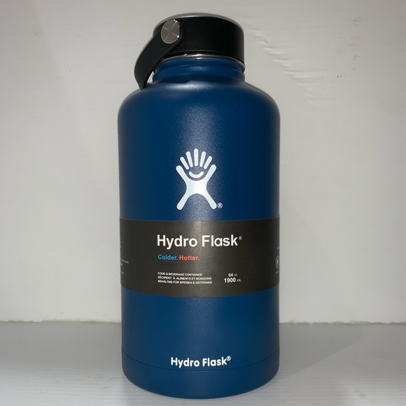 64 oz. Hydro Flask - Picture 3 of 3